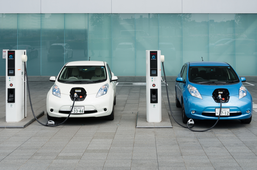 Is It Still Smart to Buy an Electric Car While Gas Prices Are Low?