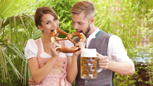 16 Ways To Host An Oktoberfest Party On The Cheap